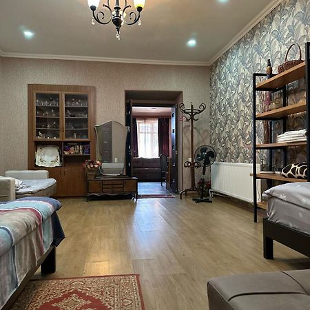 Historical Apartment In City Center Tbilisi Exteriér fotografie